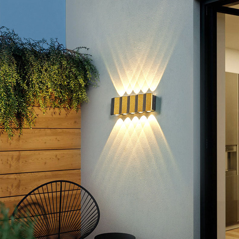 Modern Luxury Gold Aluminium Outdoor Waterproof LED Wall Light