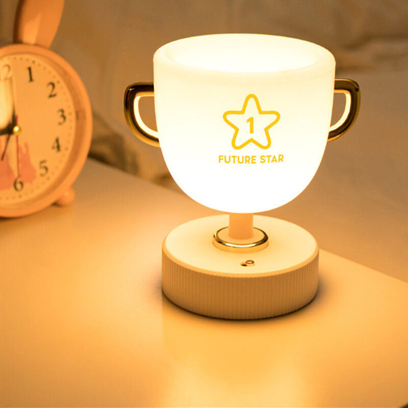 Kreative Pokal LED Night Light USB Table Lamp - Dimmable