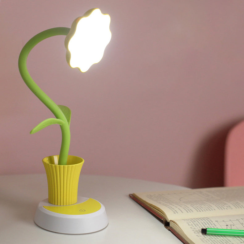 Creative Sunflower Pen Holder LED Desk Lamp