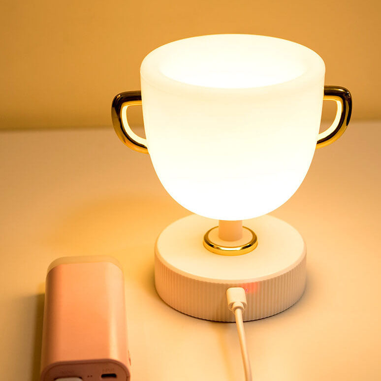 Kreative Pokal LED Night Light USB Table Lamp - Dimmable