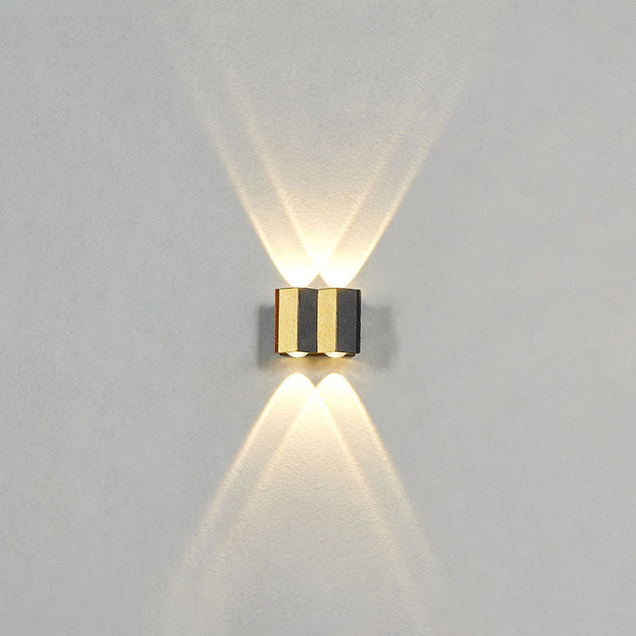 Modern Luxury Gold Aluminium Outdoor Waterproof LED Wall Light