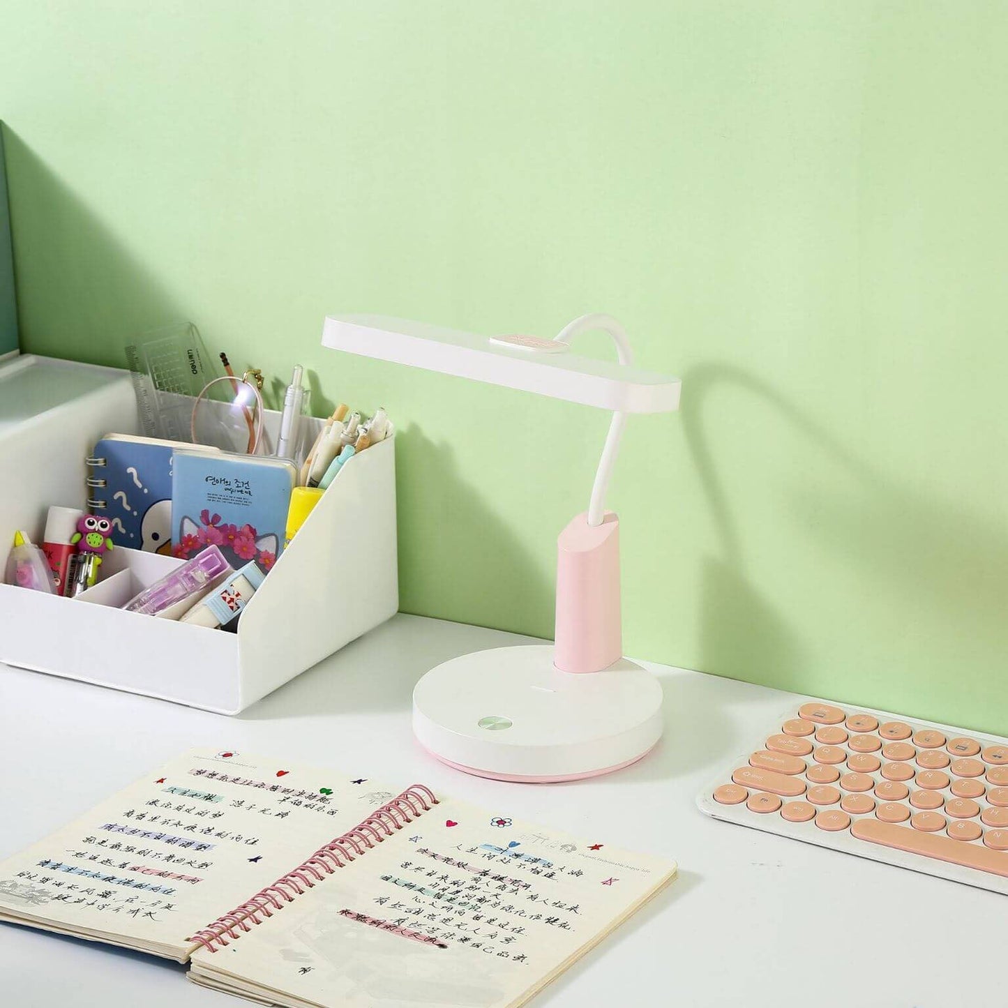 Einfache Long Shadow Round Base Touch Charge LED Desk Lamp