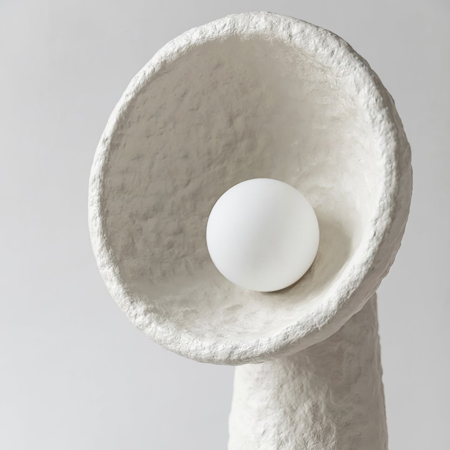 Echo Sculptural Floor Lamp - LED Minimalist Design, White