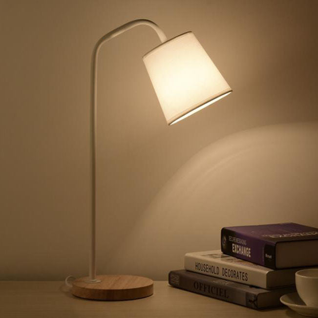 Einfache Stoffkegel-Schirm Wood Base 1-Lamp Table Lamp