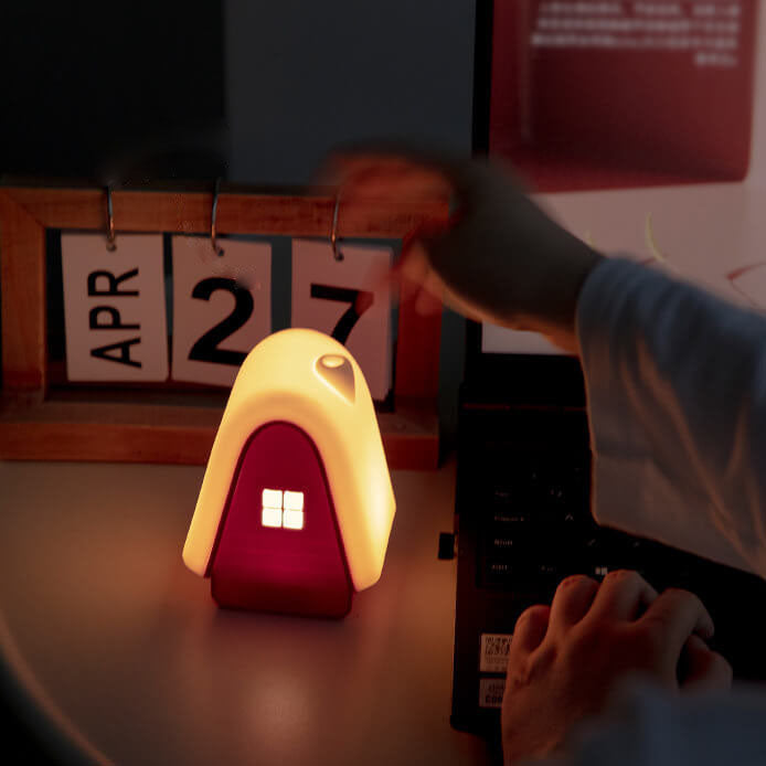 Modern Cartoon Snow House Silicone USB Rechargeable LED Table Lamp