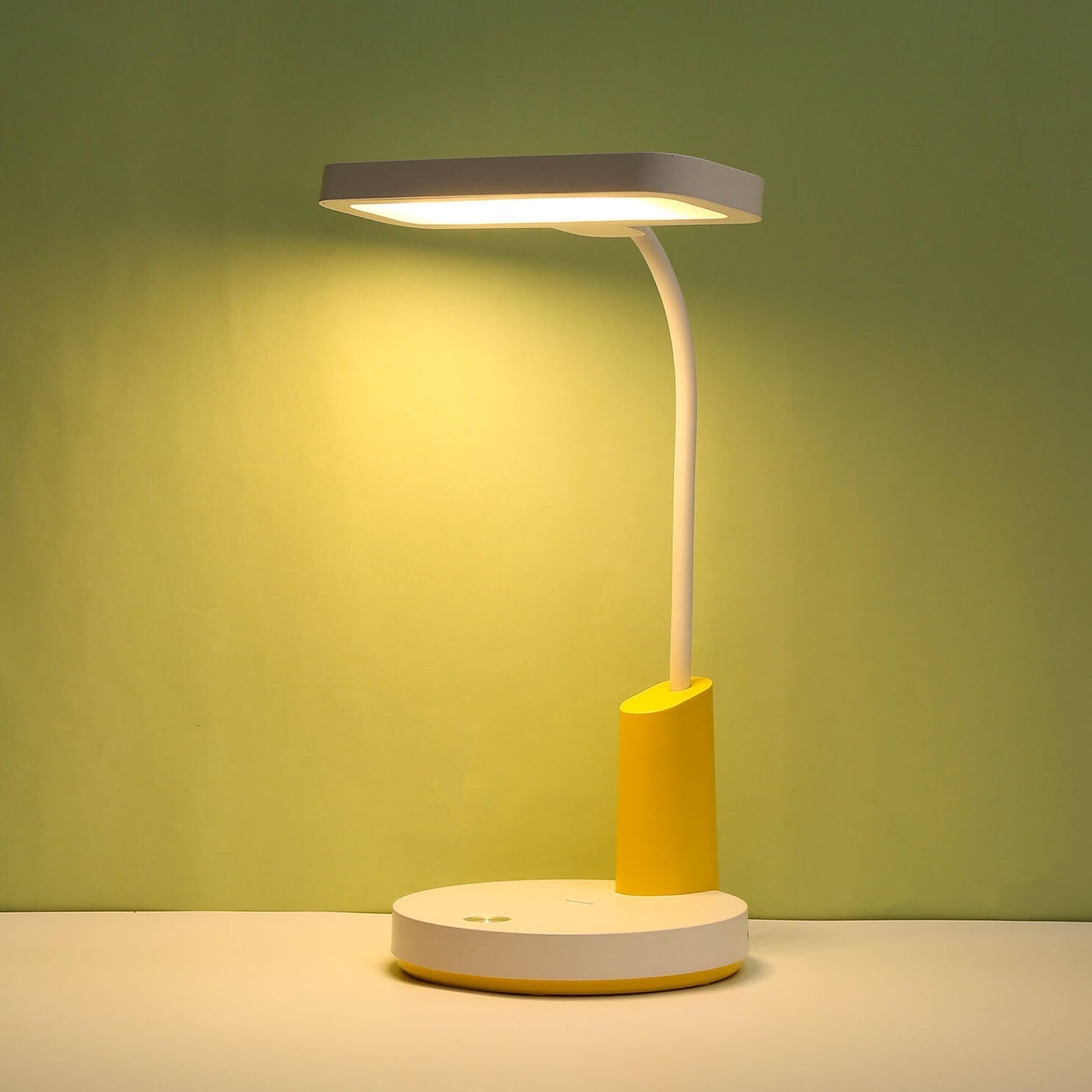 Einfache Long Shadow Round Base Touch Charge LED Desk Lamp