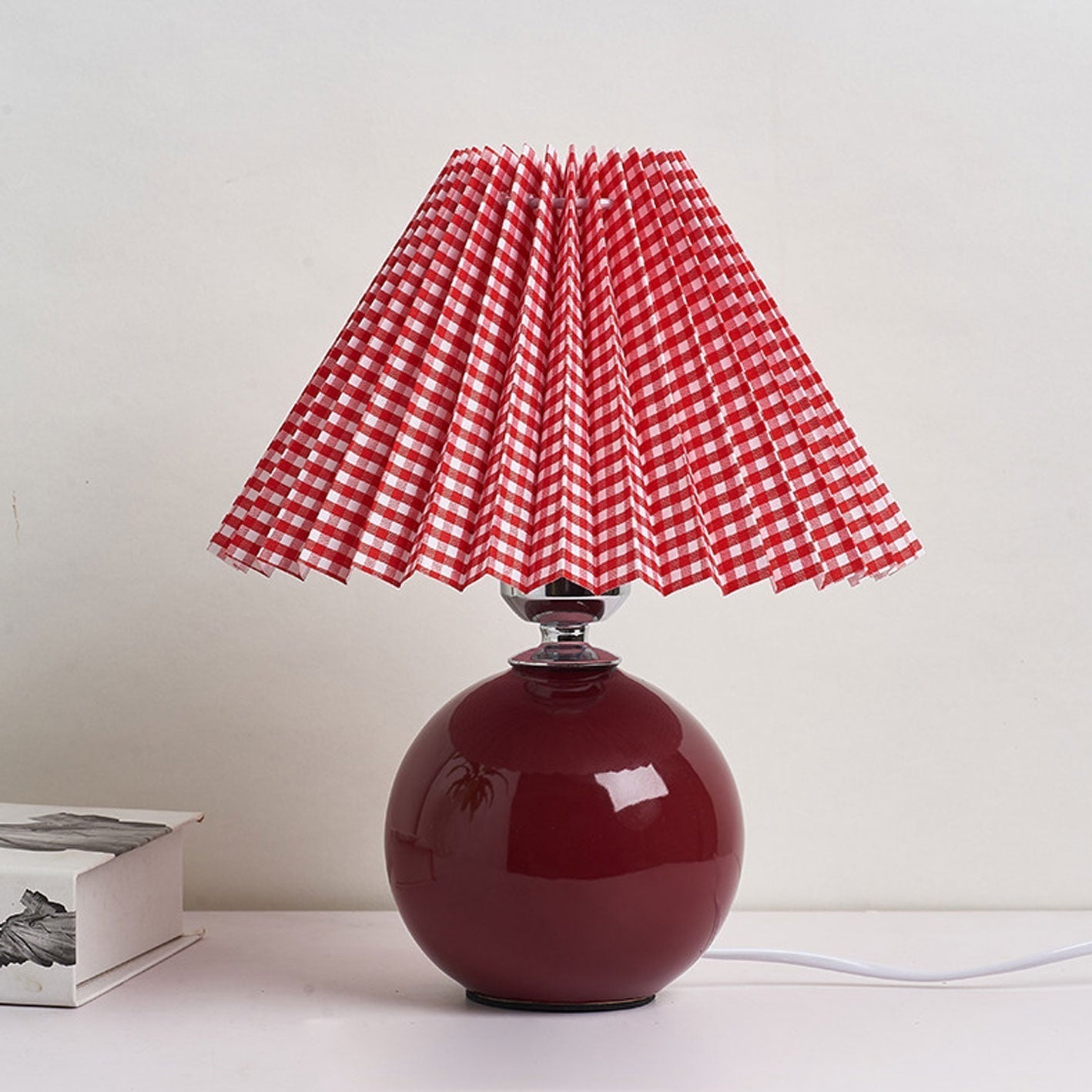 Minimalist Folded 1-Light Ceramic Table Lamp - LED Compatible