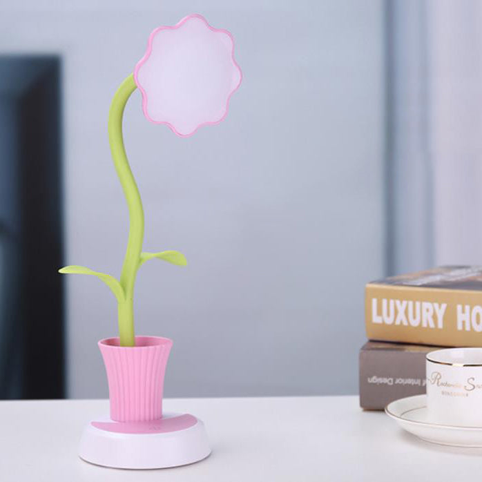 Creative Sunflower Pen Holder LED Desk Lamp