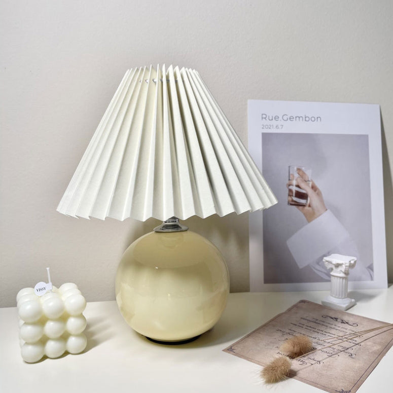 Modern Minimalist Round Fabric Fold Ceramic LED Table Lamp for Bedroom