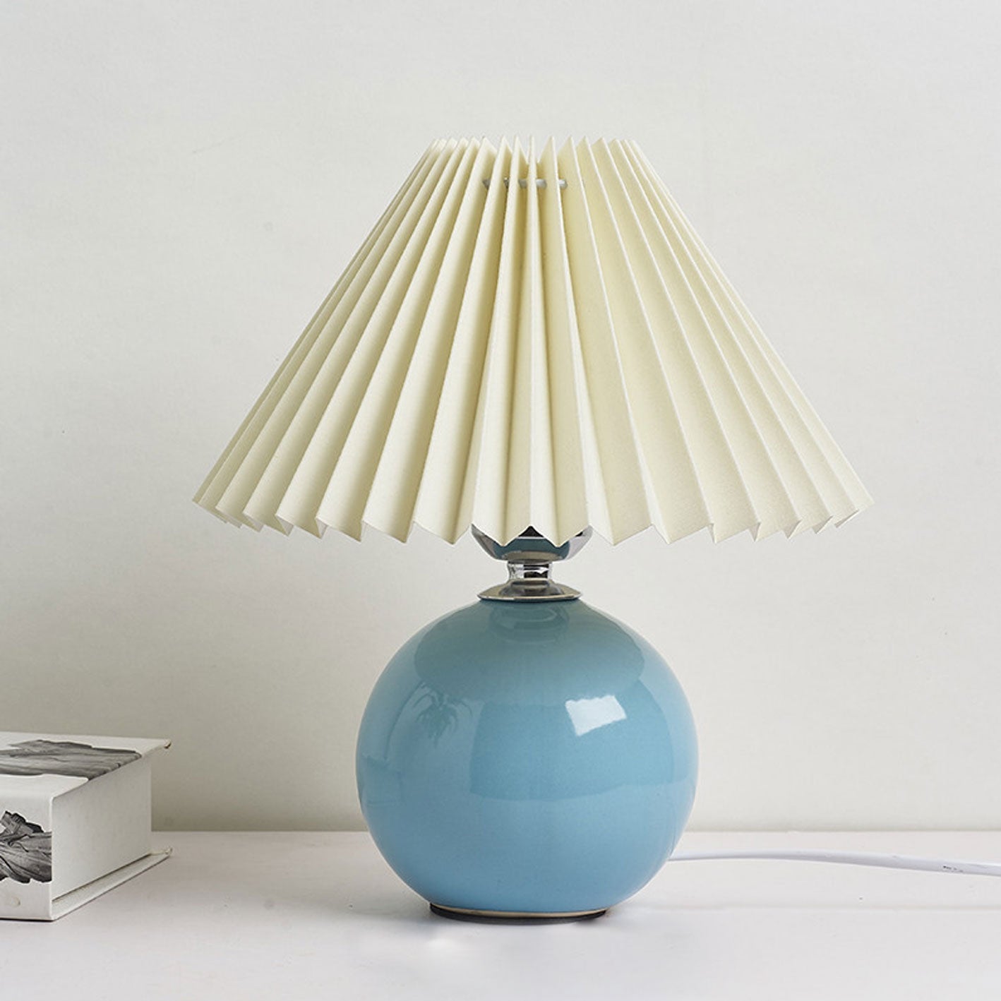Minimalist Folded 1-Light Ceramic Table Lamp - LED Compatible