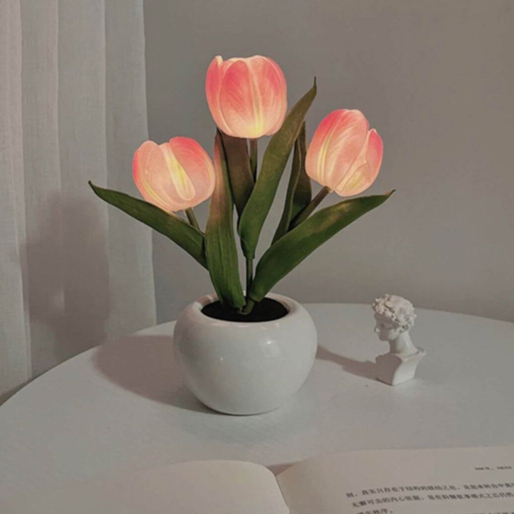Tulip Simulation Bouquet Ceramic Pot LED Night Light Lamp