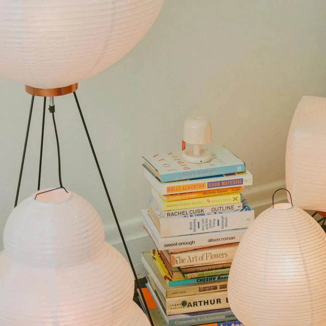 Essential Rice Paper Lamp - Handcrafted Minimalist Design with Warm Glow