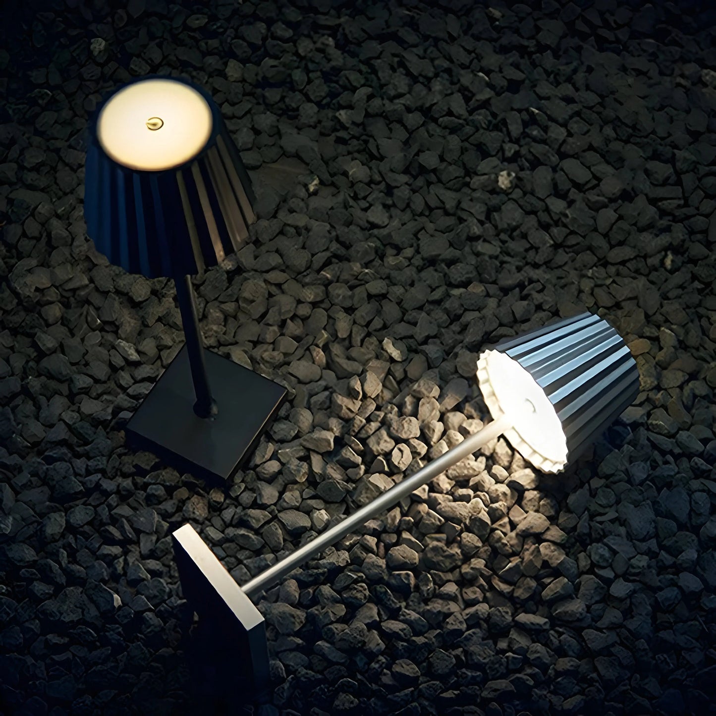 Luxe Scandinavian Wireless Table Lamp Arlo – Elegant LED Lighting with USB Charging