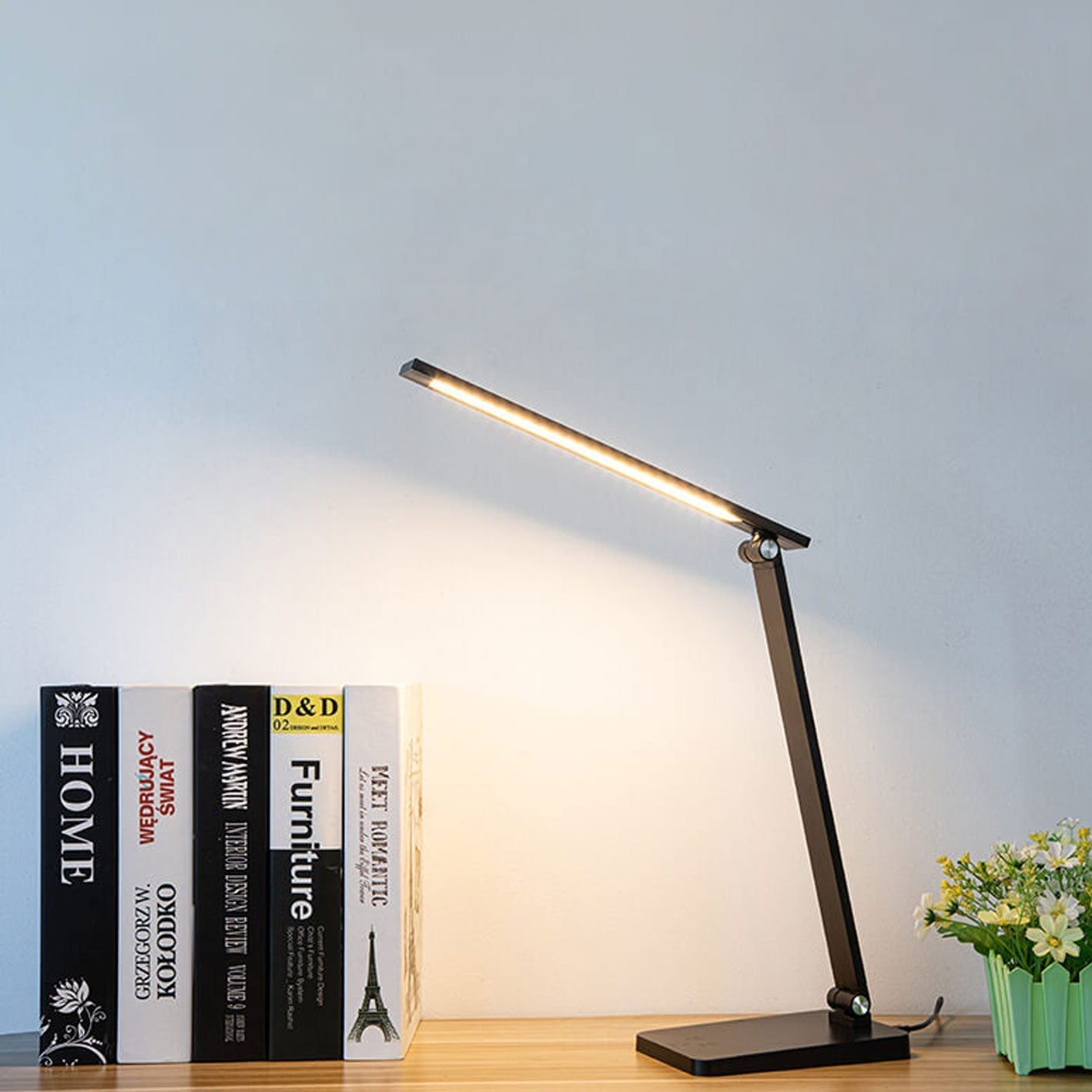 Kreative Foldable Touch Dimmable Aluminium LED Desk Lamp