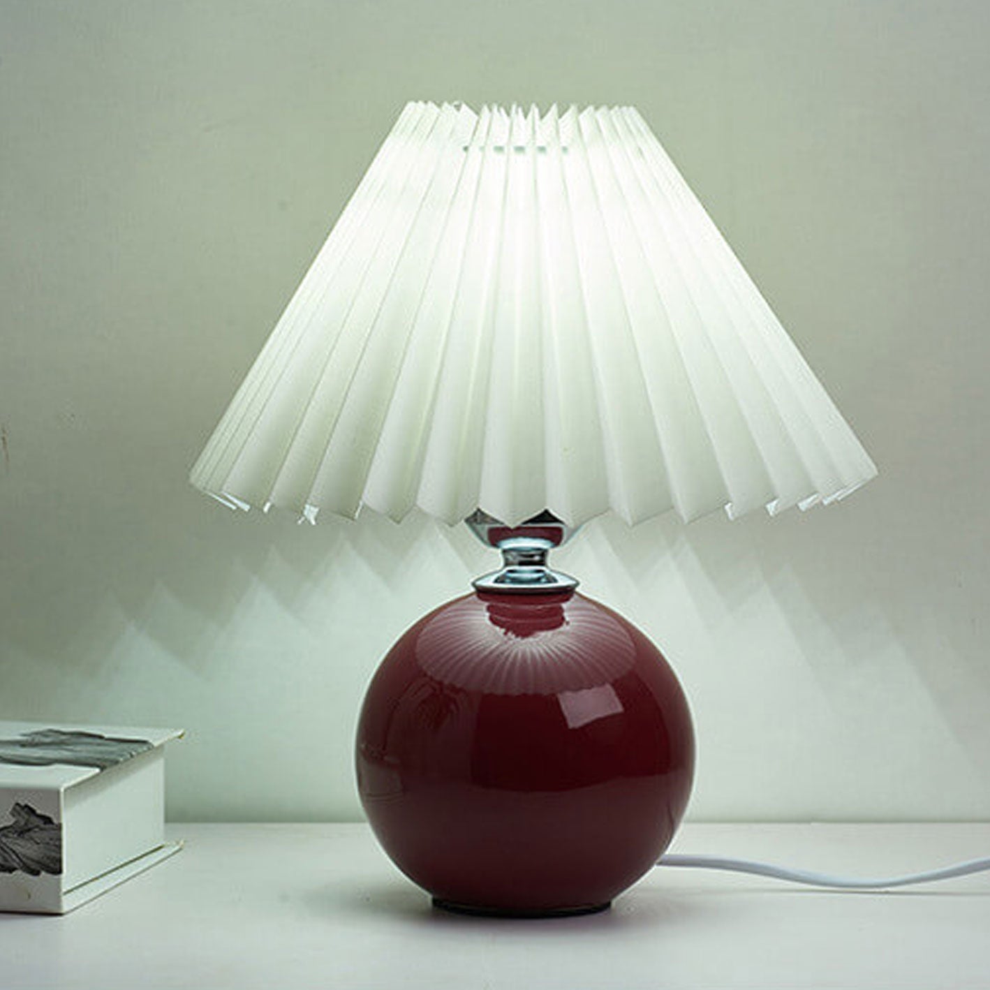 Minimalist Folded 1-Light Ceramic Table Lamp - LED Compatible