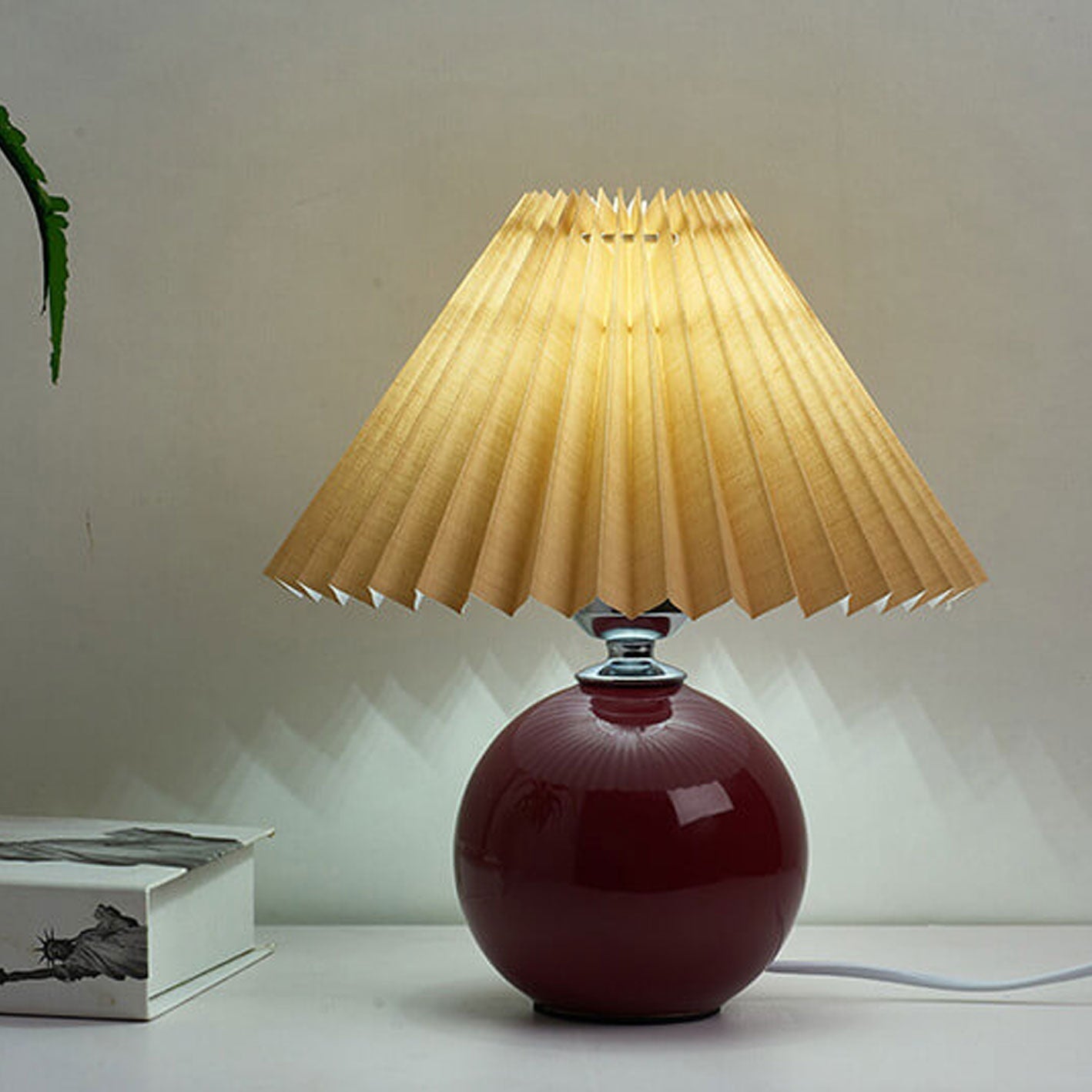 Minimalist Folded 1-Light Ceramic Table Lamp - LED Compatible