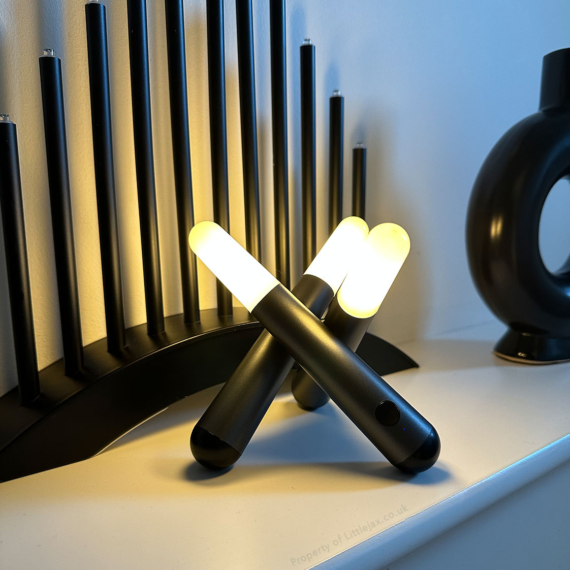 Akku Abstract Modern Trio Table Lamp - Dimmable LED 3 Levels