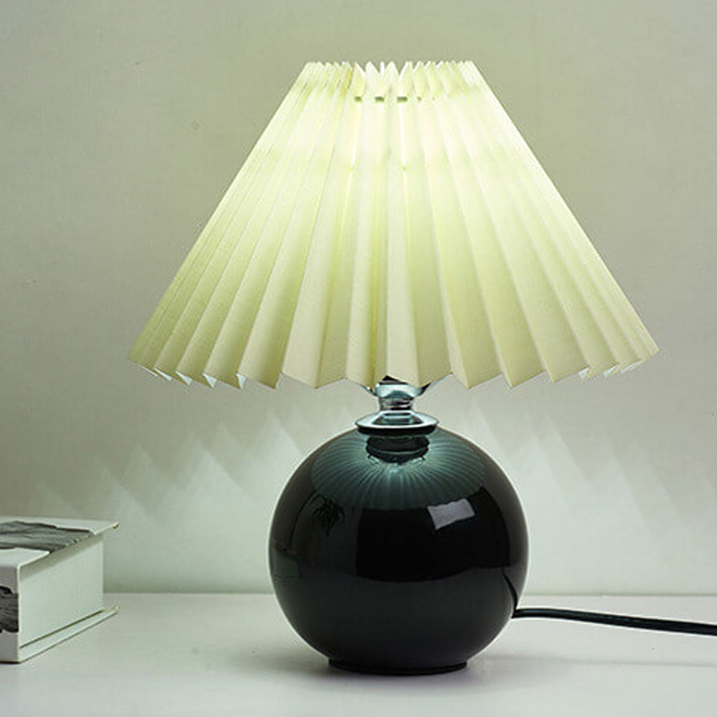 Minimalist Folded 1-Light Ceramic Table Lamp - LED Compatible