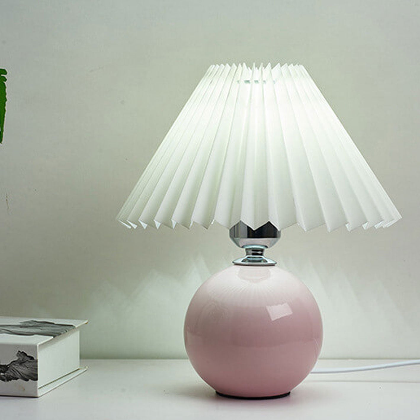 Minimalist Folded 1-Light Ceramic Table Lamp - LED Compatible