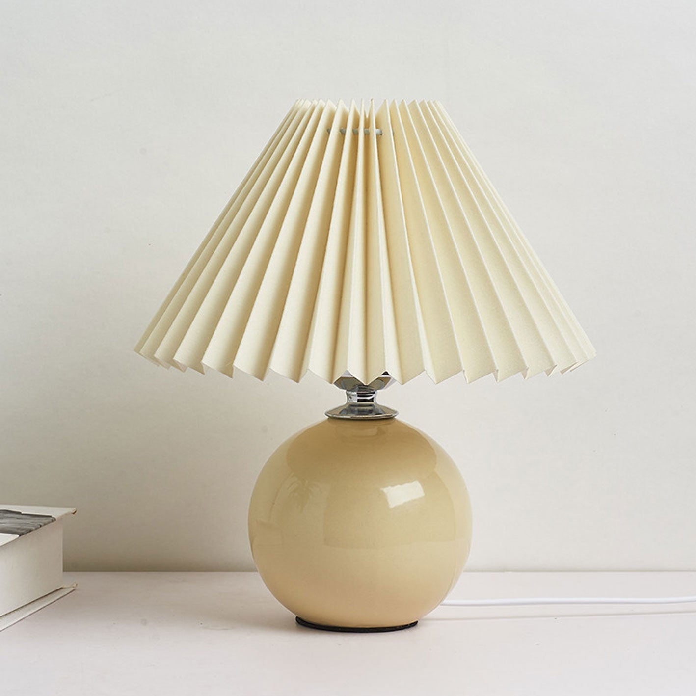 Minimalist Folded 1-Light Ceramic Table Lamp - LED Compatible