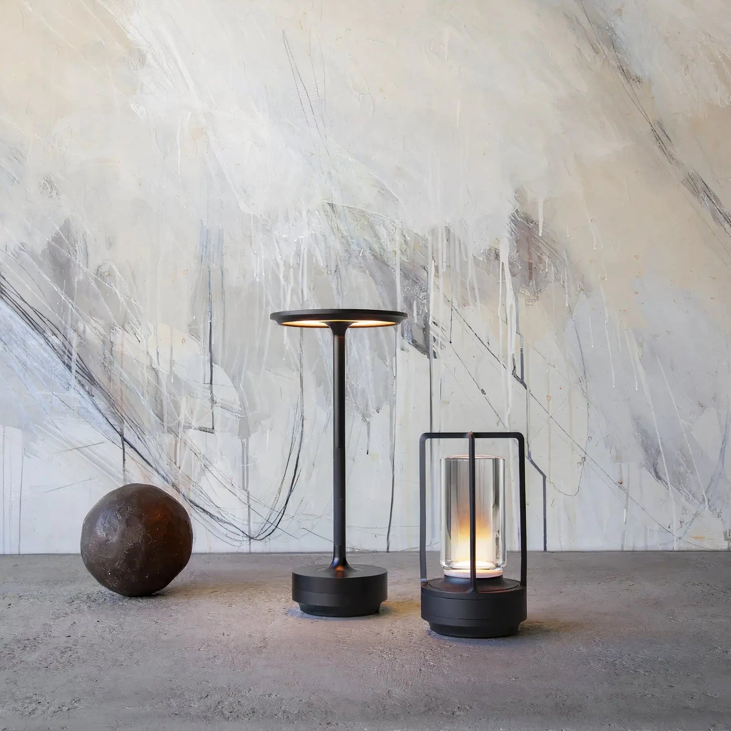 Designer Table Lamp Thomas by LumenArt - Stylish Metal Décor