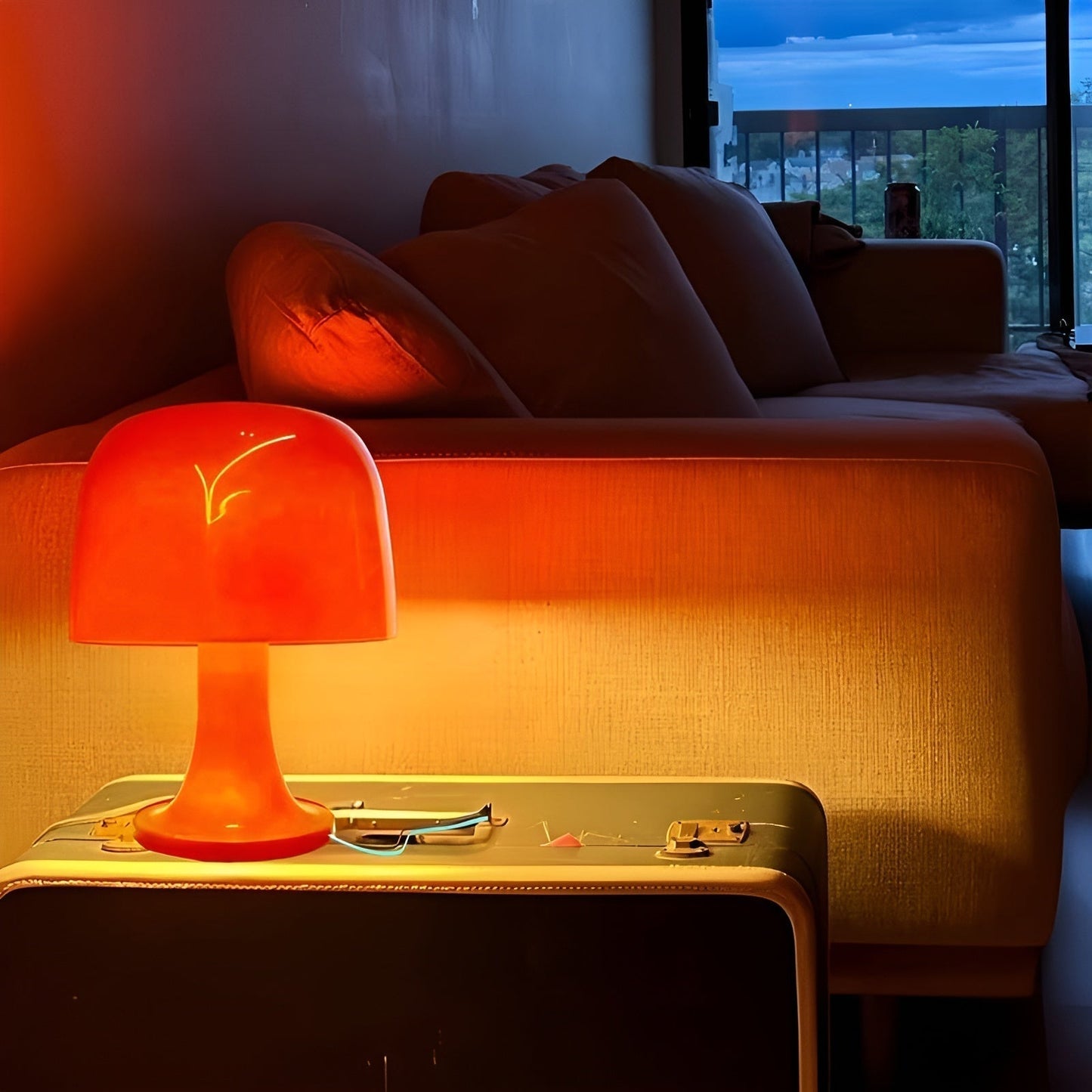 Stylish Vintage Mushroom Lamp with Dimmable LED & USB Power