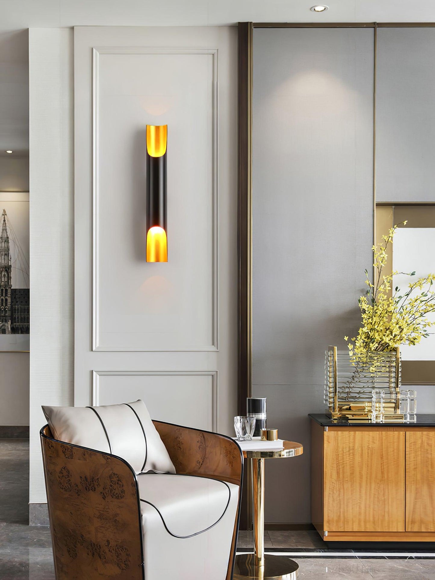 Abigali Straight Wall Lamp - Elegant LED Indoor Lighting