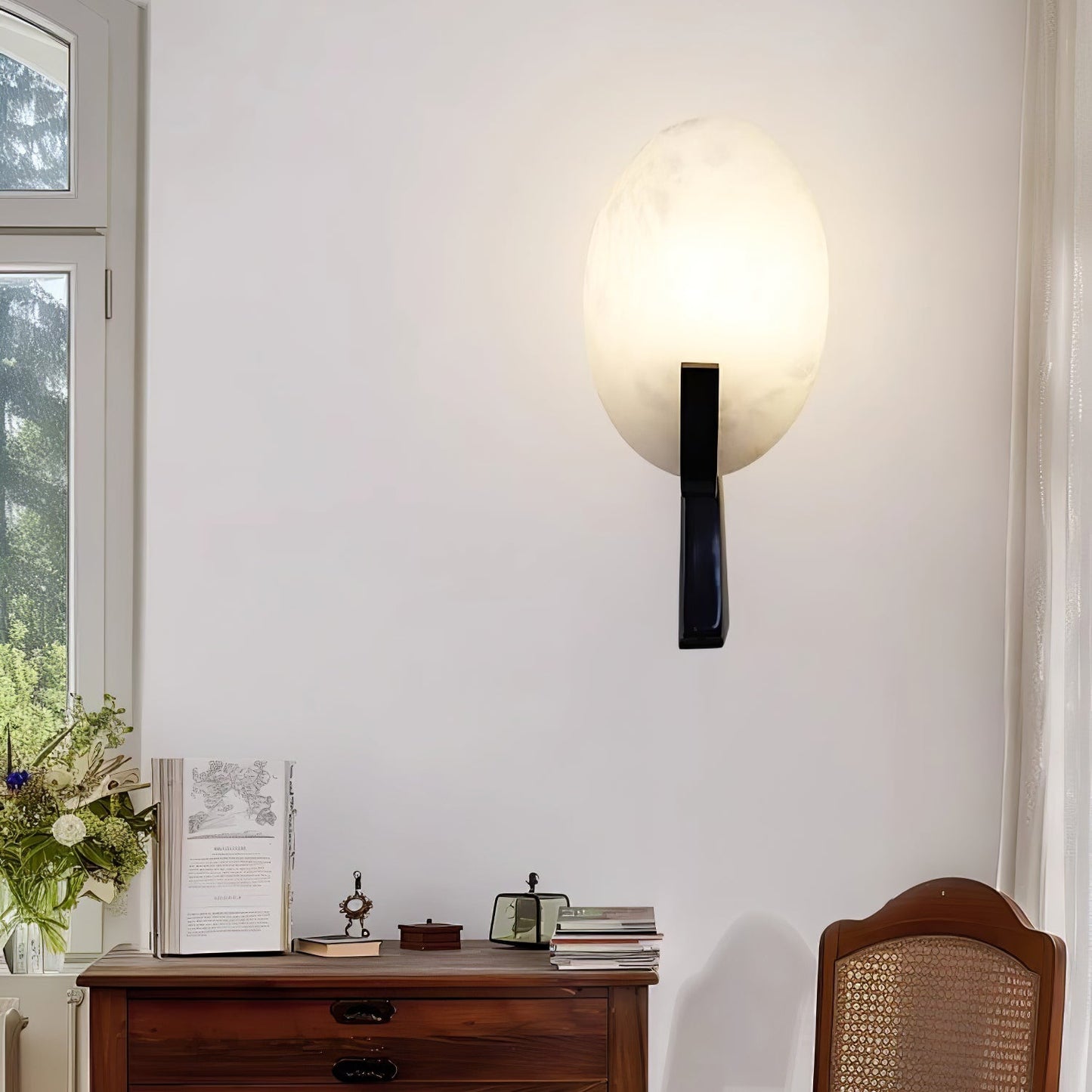Alice Alabaster Plug-in Wall Lamp with LED and Antique Brass