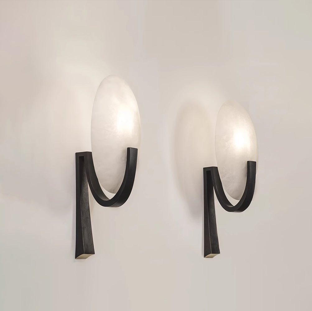 Alice Alabaster Plug-in Wall Lamp with LED and Antique Brass