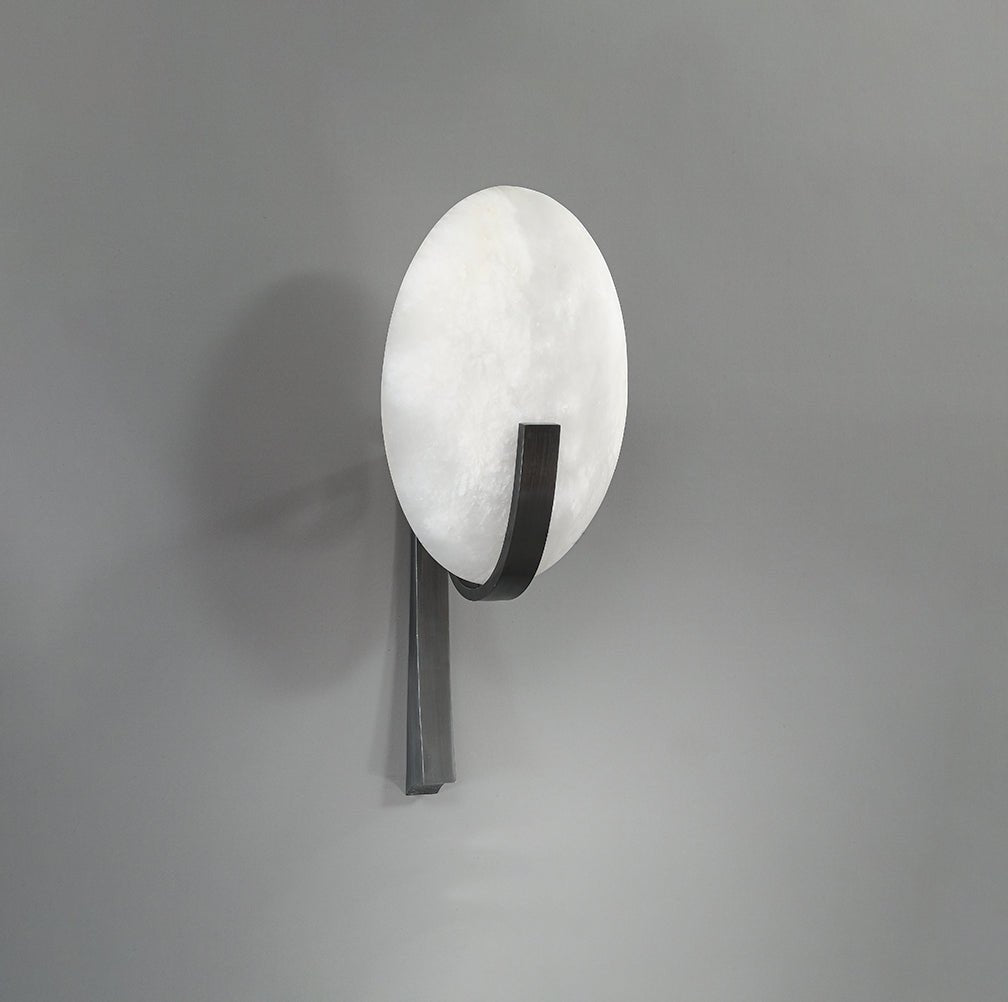 Alice Alabaster Plug-in Wall Lamp with LED and Antique Brass