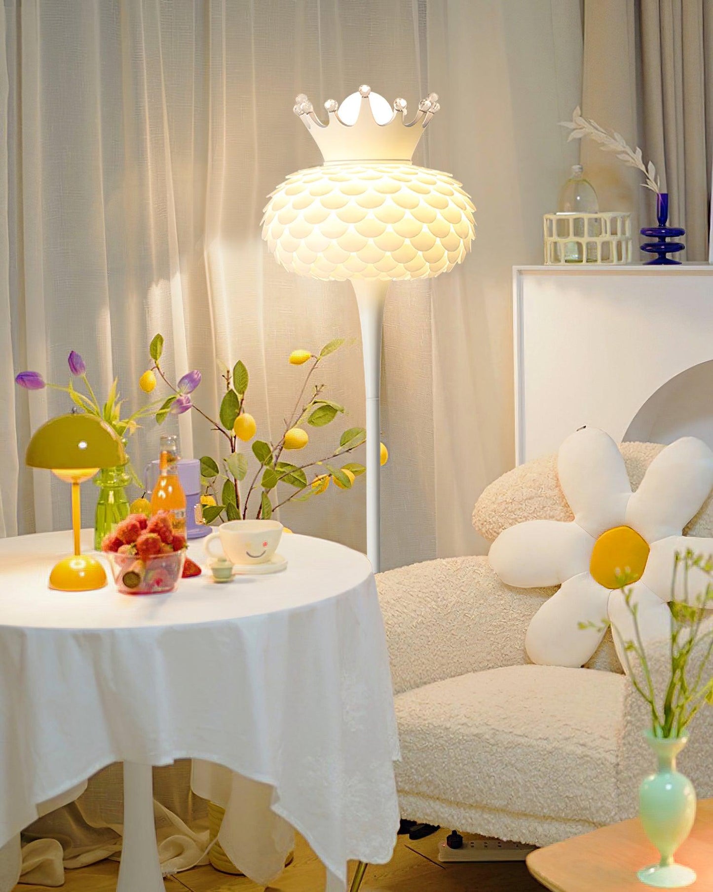 Aluvia Crown Floor Lamp LED Indoor Lighting - Modern Design