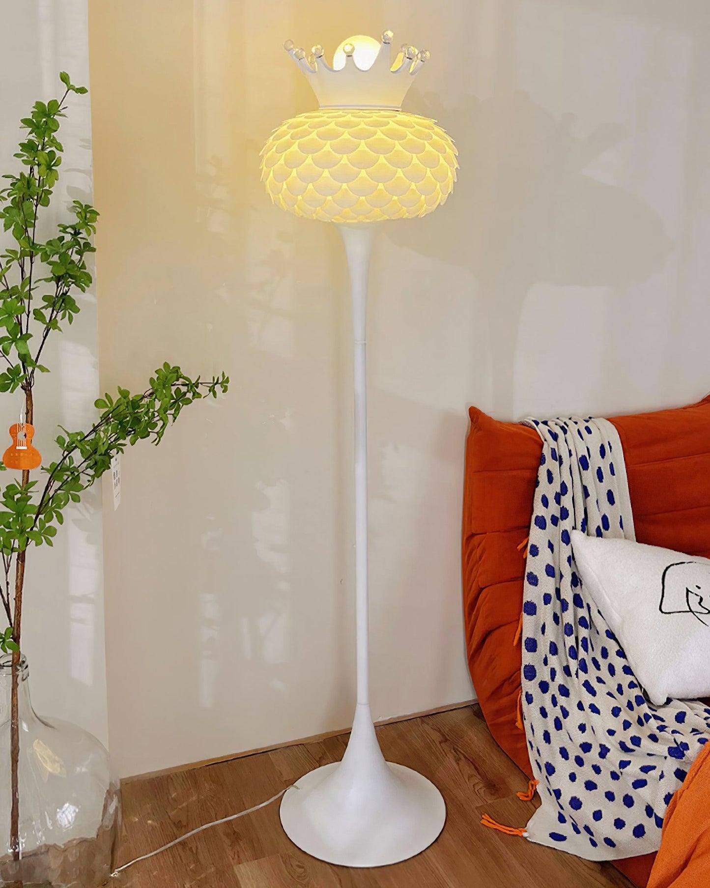 Aluvia Crown Floor Lamp LED Indoor Lighting - Modern Design