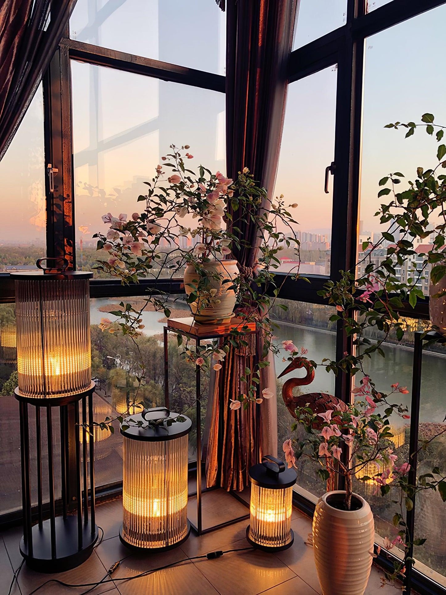 Lantern Garden Solar Outdoor Light with Remote Control