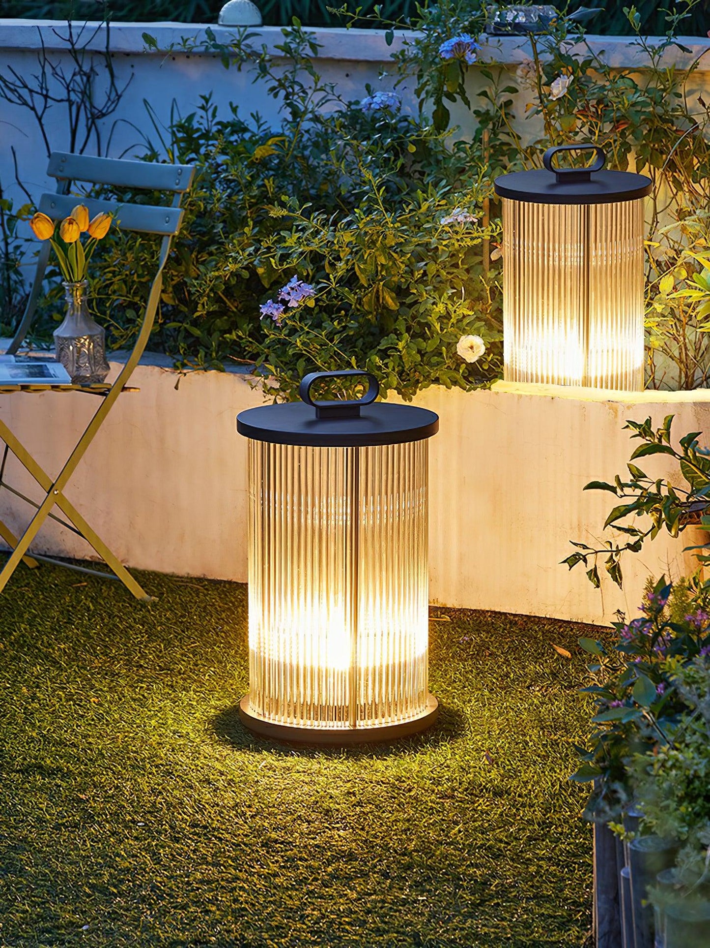 Lantern Garden Solar Outdoor Light with Remote Control