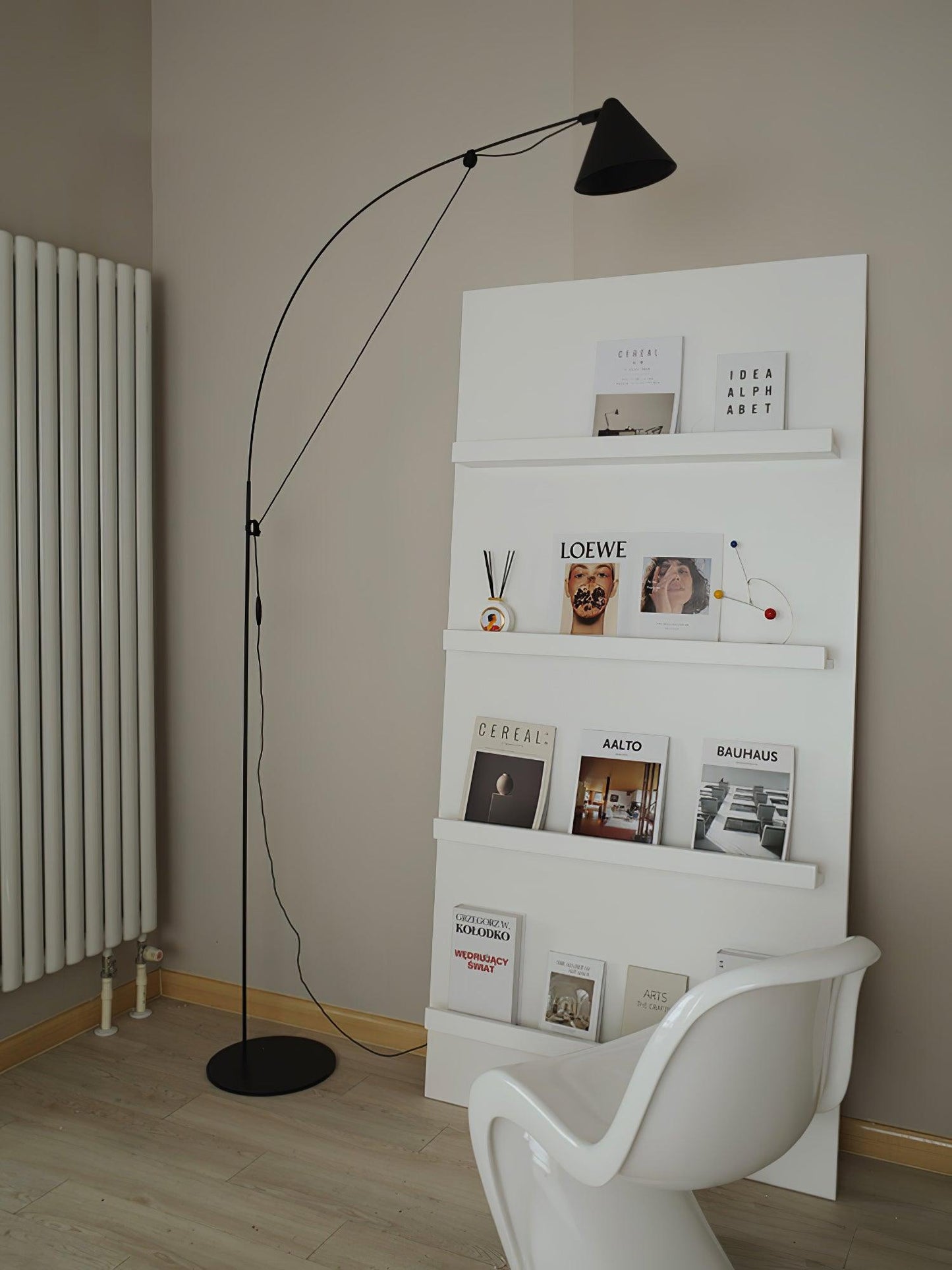 Flexora Luxe Floor Lamp - Adjustable LED Indoor Lighting