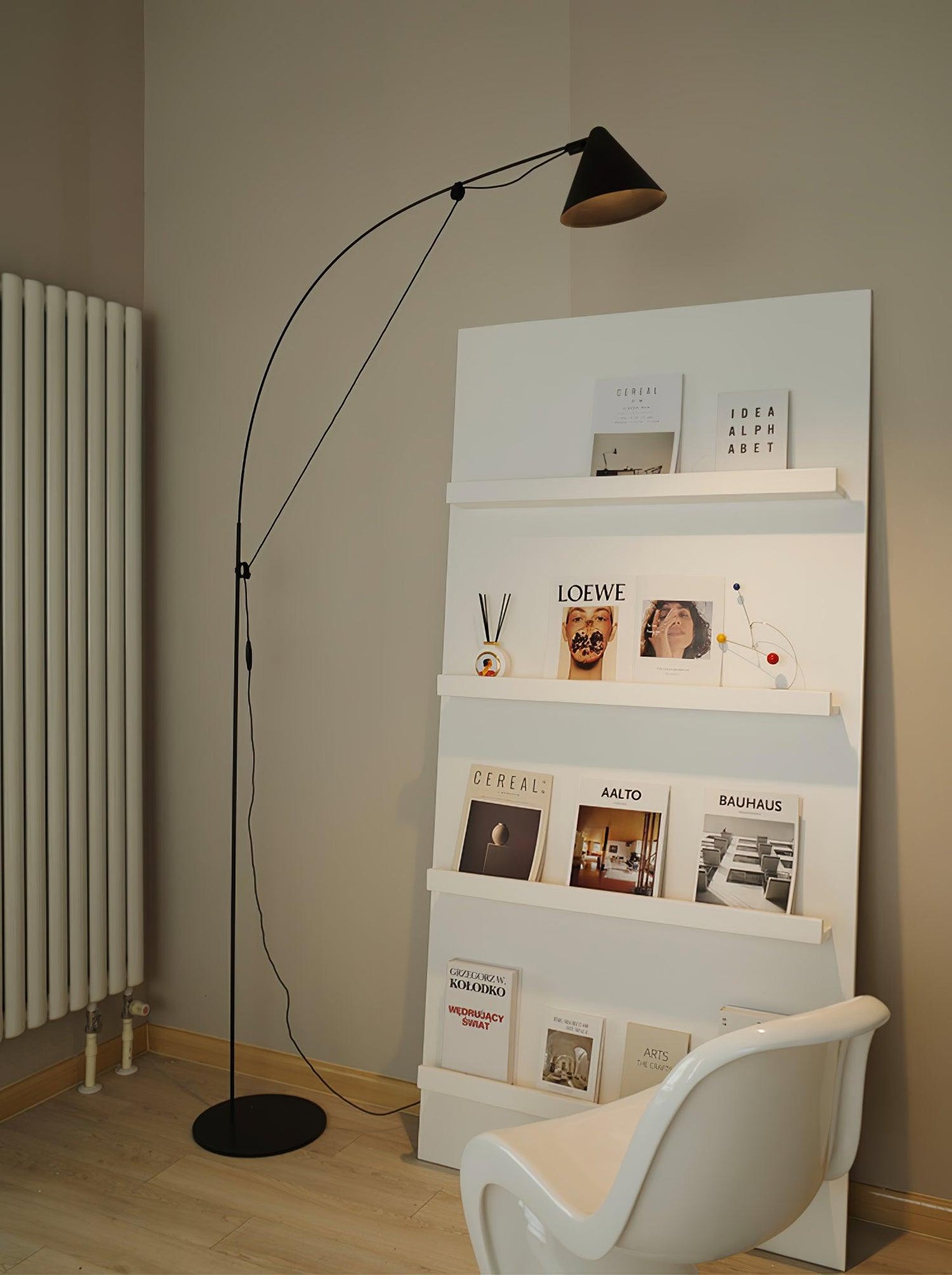 Flexora Luxe Floor Lamp - Adjustable LED Indoor Lighting