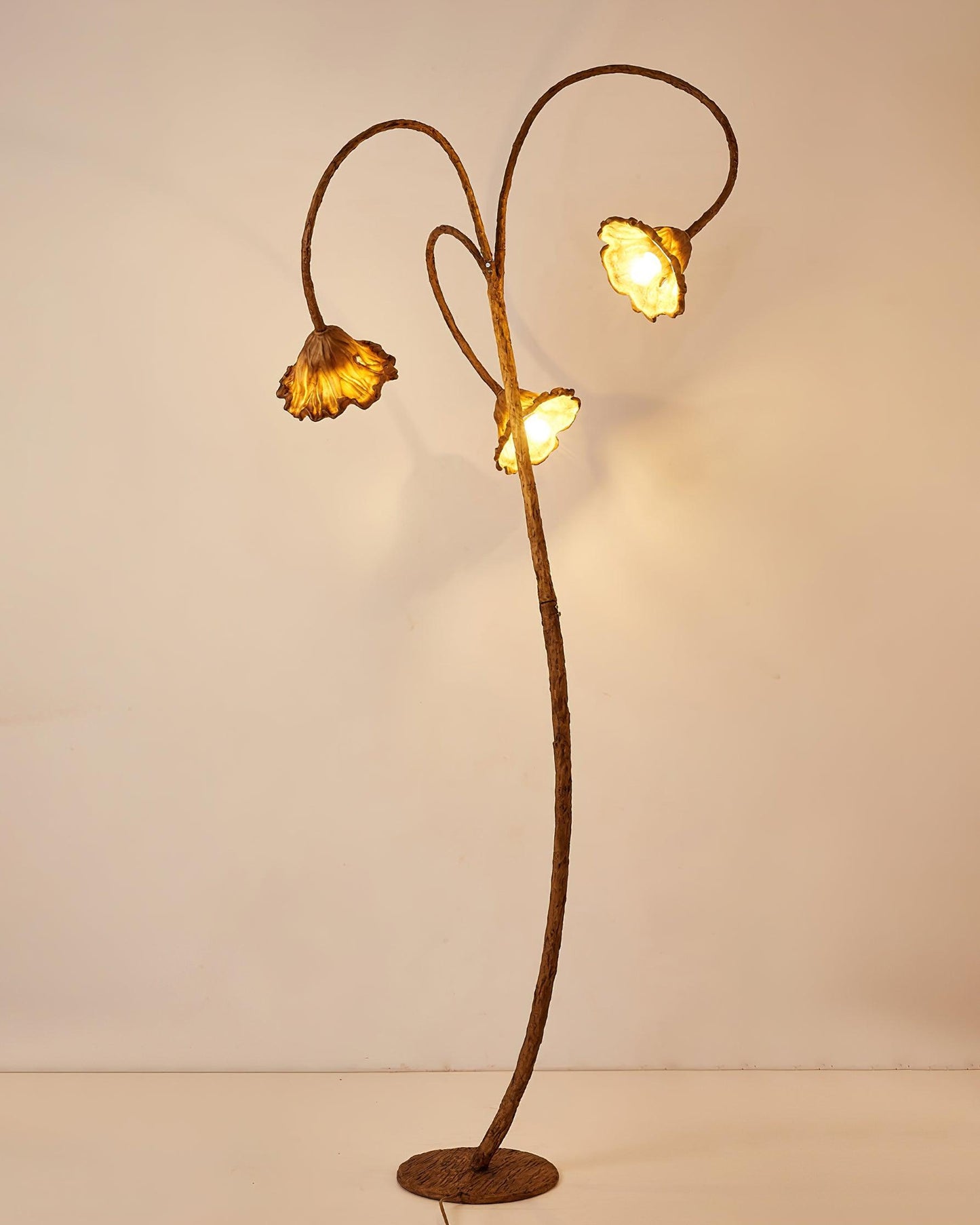 Artistic Lotus Leaf Floor Lamp LED Indoor Lighting Decor