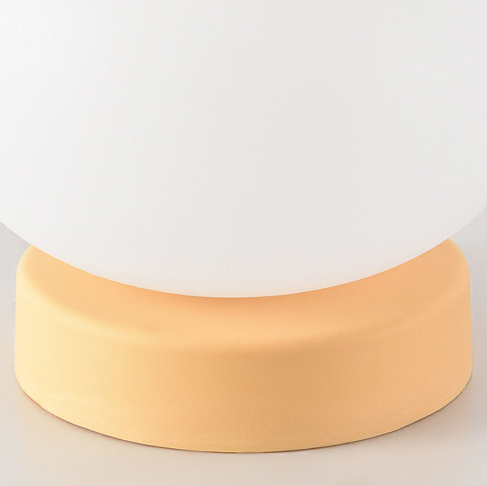 Contemporary Creative Pear Resin LED Table Lamp for Living Room