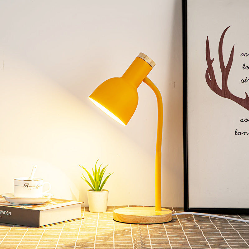 Modern Minimalist Round Horn Shape Iron Shade Wood Base 1-Light Table Lamp for Bedroom