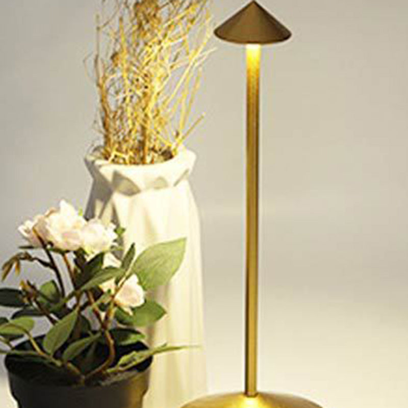 Modern Minimalist USB LED Round Metal Table Lamp for Bedroom