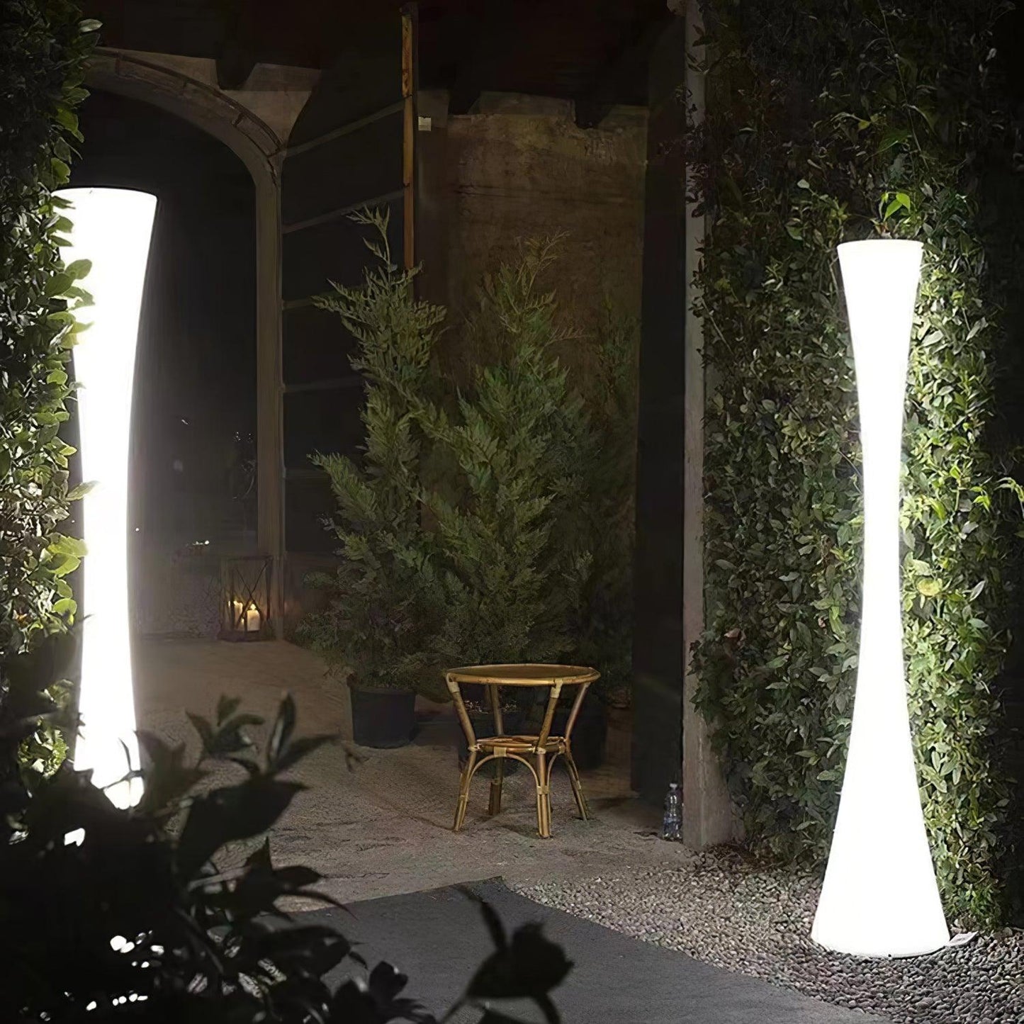 Biconica Pol Floor Lamp with LED Light - Modern White Design
