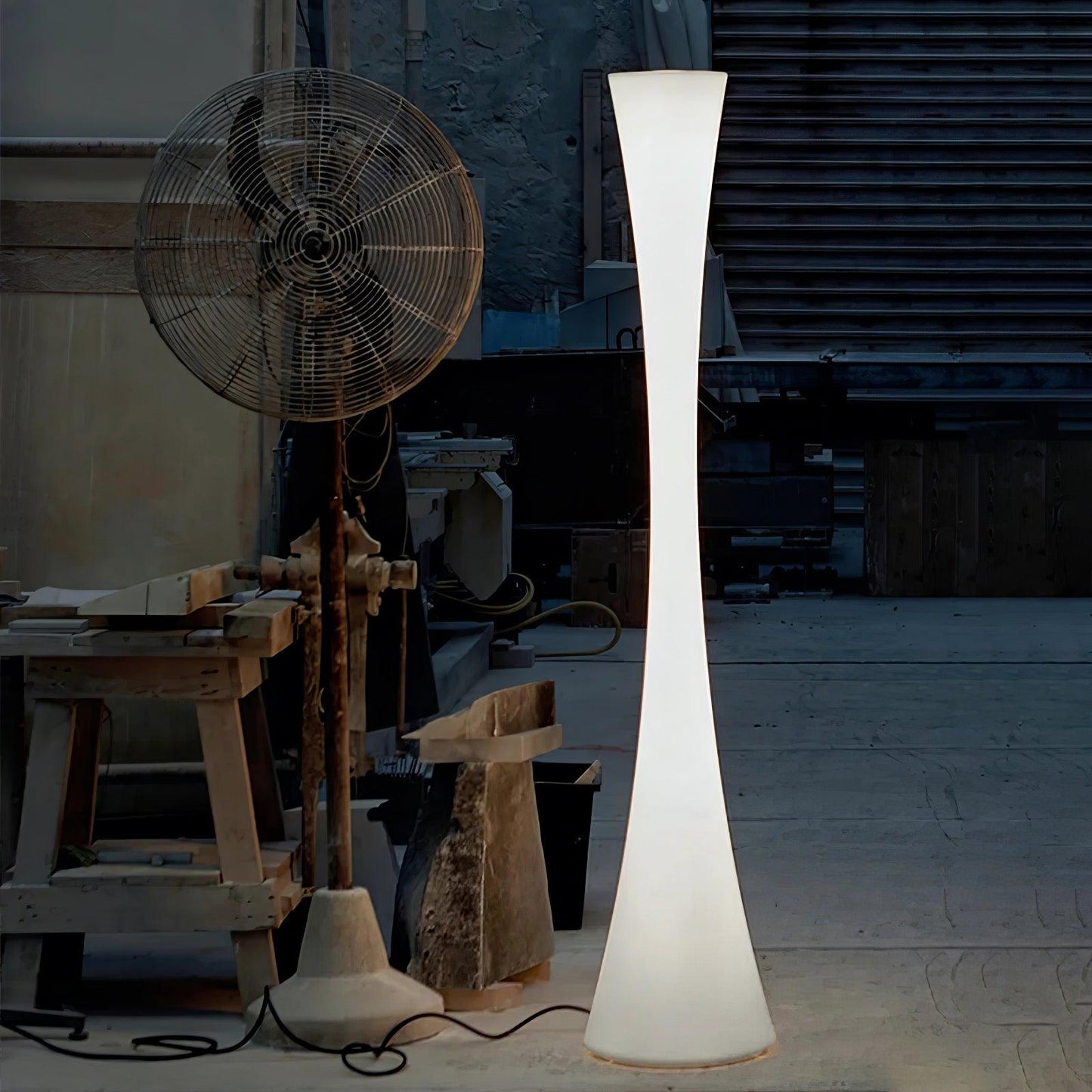 Biconica Pol Floor Lamp with LED Light - Modern White Design