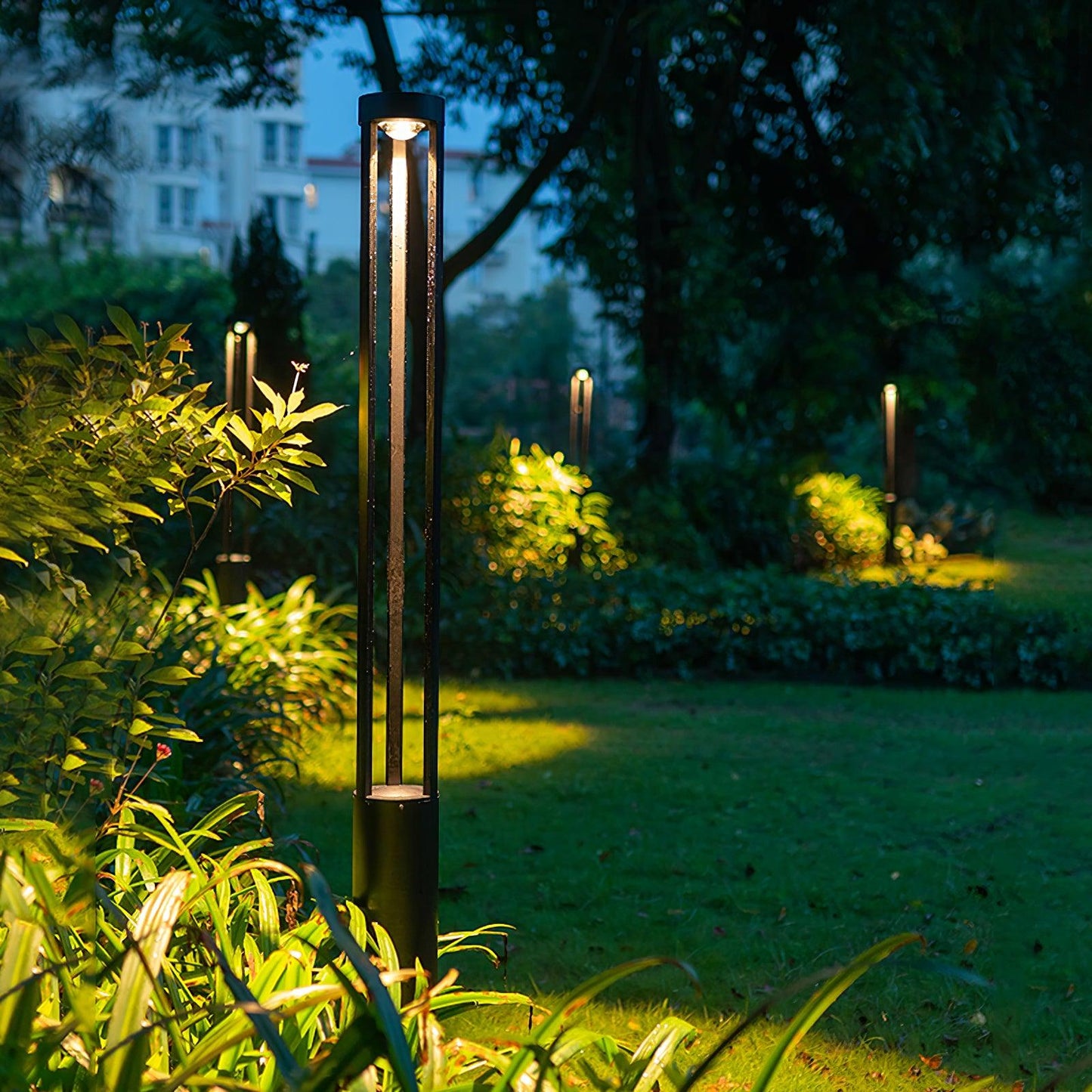 Pole Outdoor Post Garden Light - LED Waterproof Black Design
