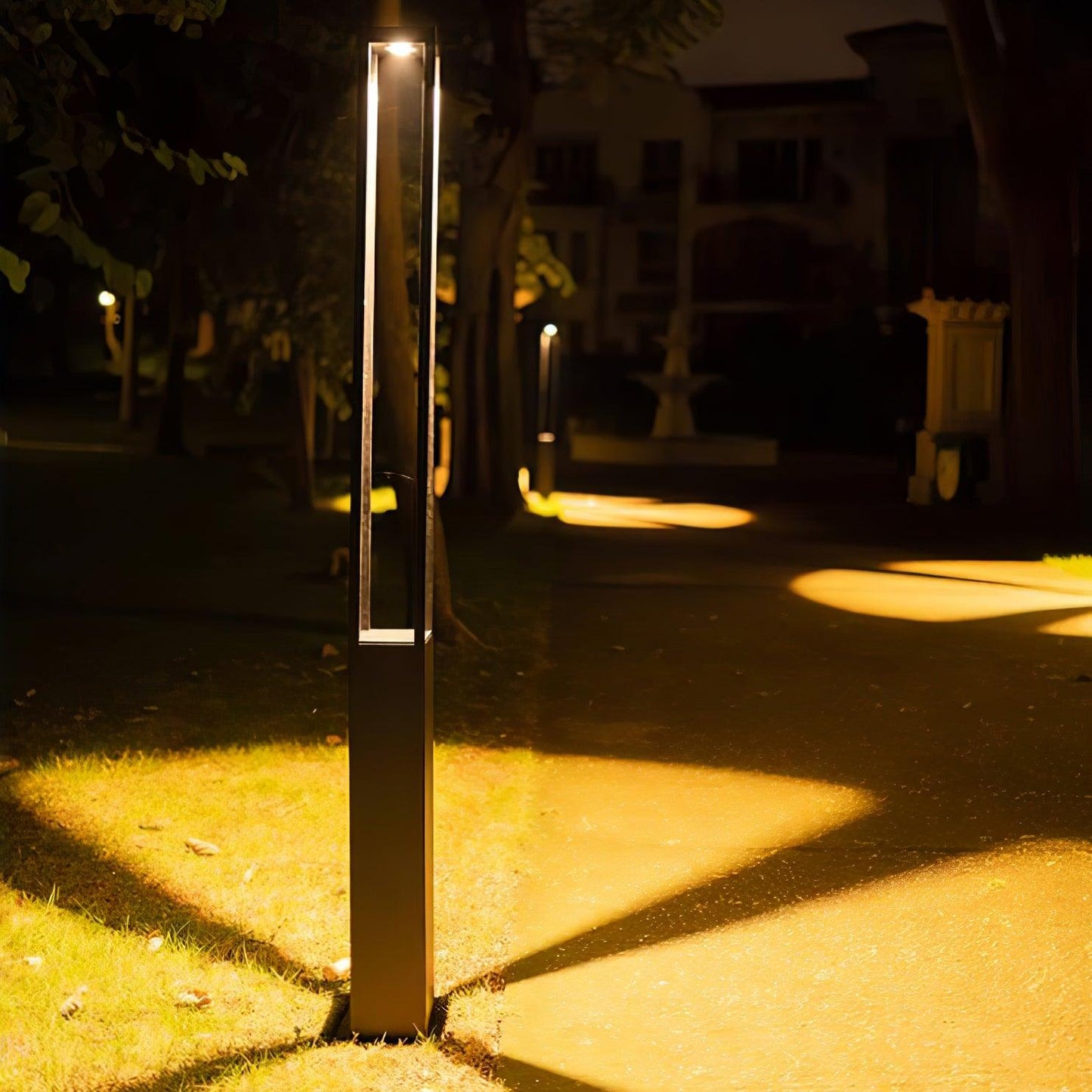 Pole Outdoor Post Garden Light - LED Waterproof Black Design