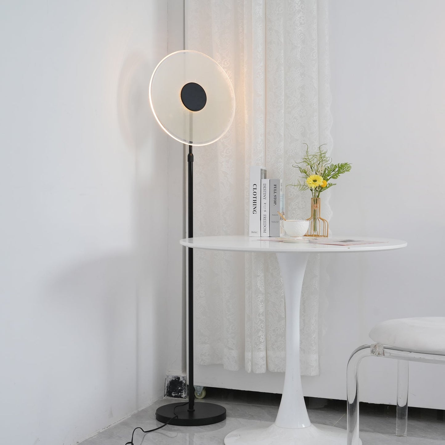 Luxora Floor Lamp - LED Indoor Lighting, Elegant Gold Design