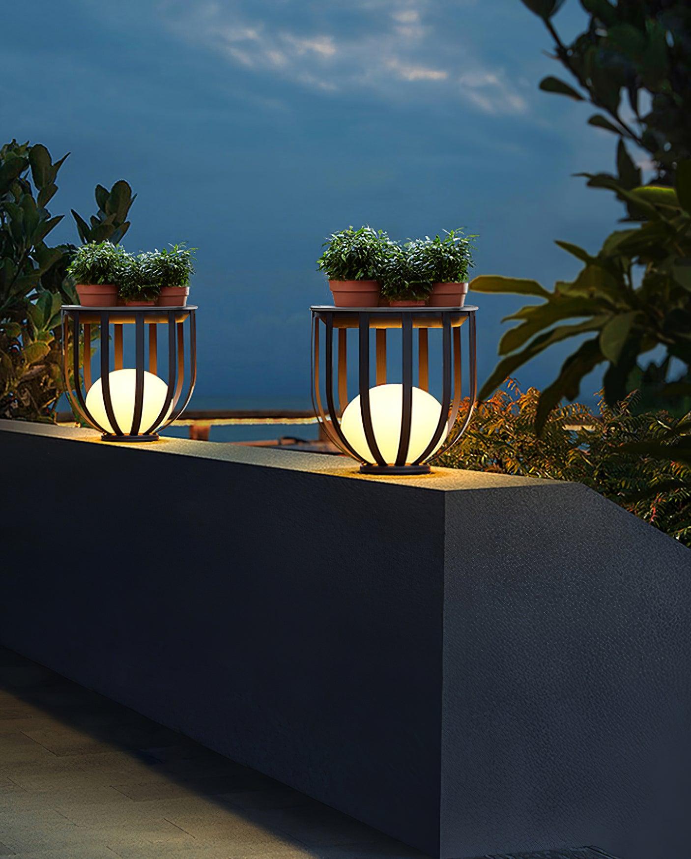 Bols Garden Outdoor Lamp with Dimmable LED and Waterproof Design