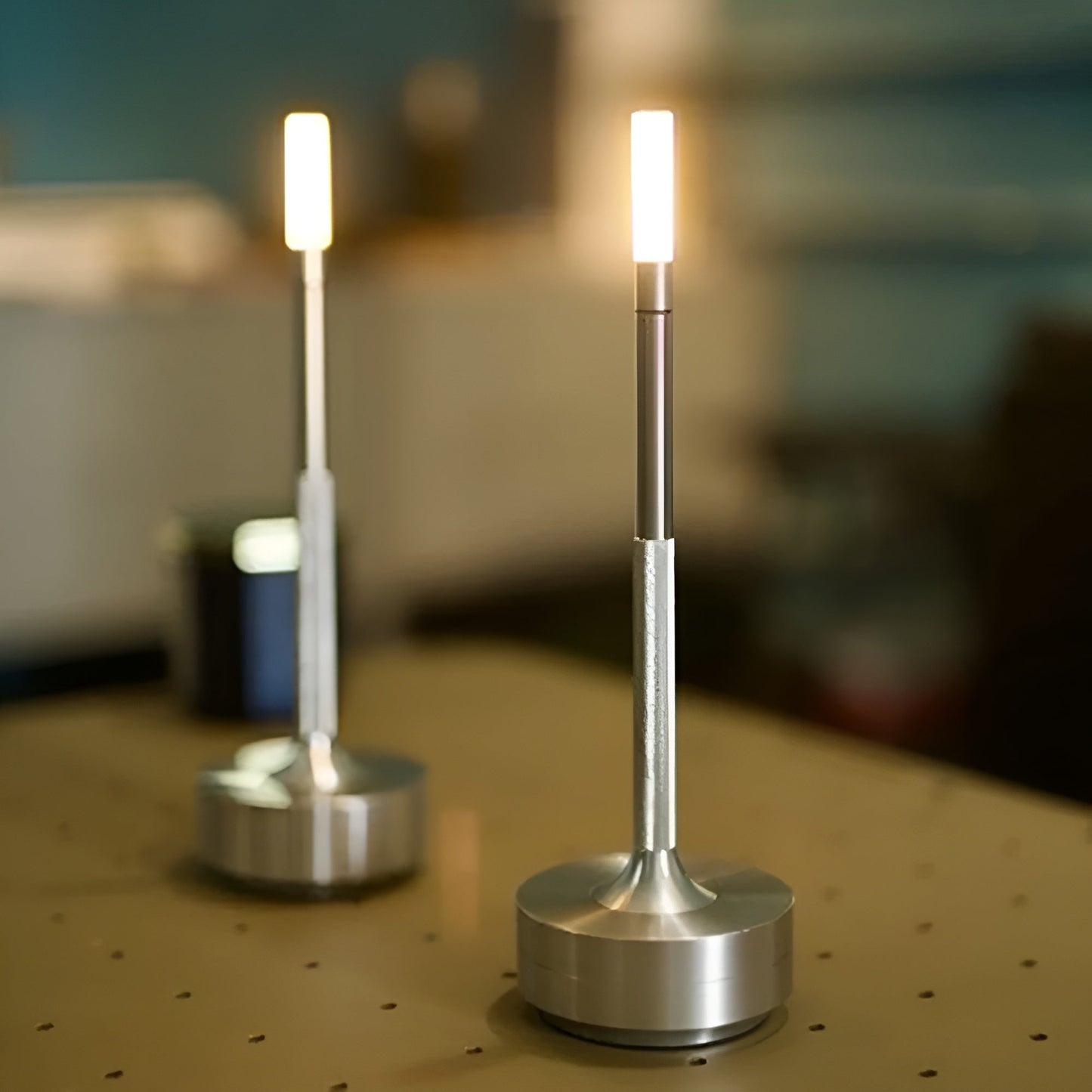 Elegant LED Table Lamp for Indoor and Outdoor Use - Sustainable and Energy Efficient
