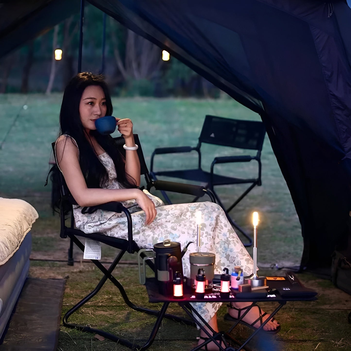 Elegant LED Table Lamp for Indoor and Outdoor Use - Sustainable and Energy Efficient