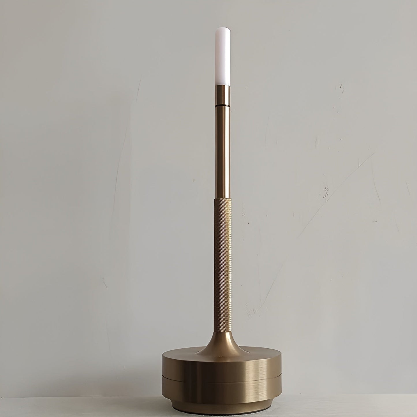 Elegant LED Table Lamp for Indoor and Outdoor Use - Sustainable and Energy Efficient