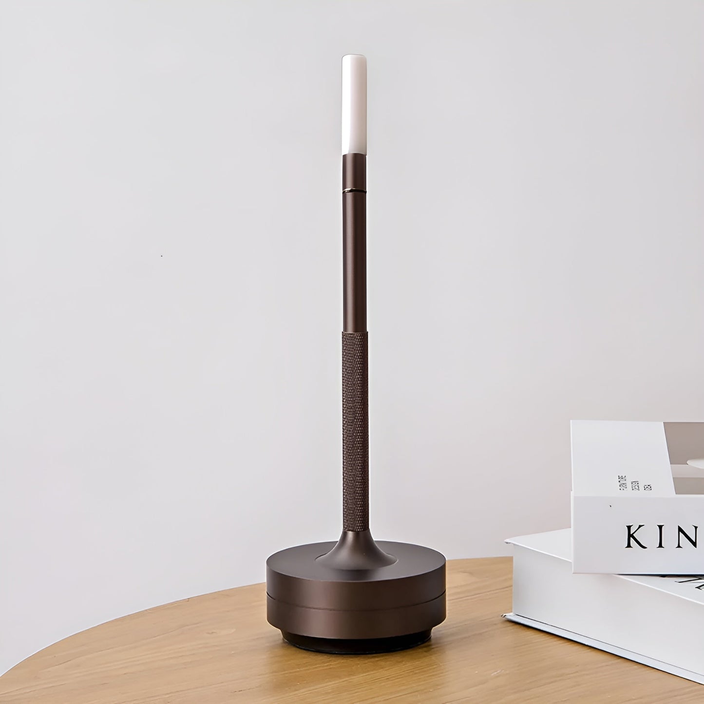 Elegant LED Table Lamp for Indoor and Outdoor Use - Sustainable and Energy Efficient